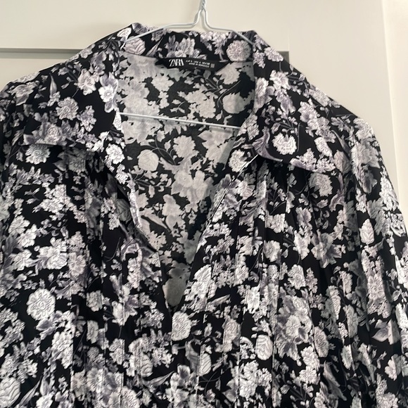 Zara Printed Mini Dress - Picture 2 of 5